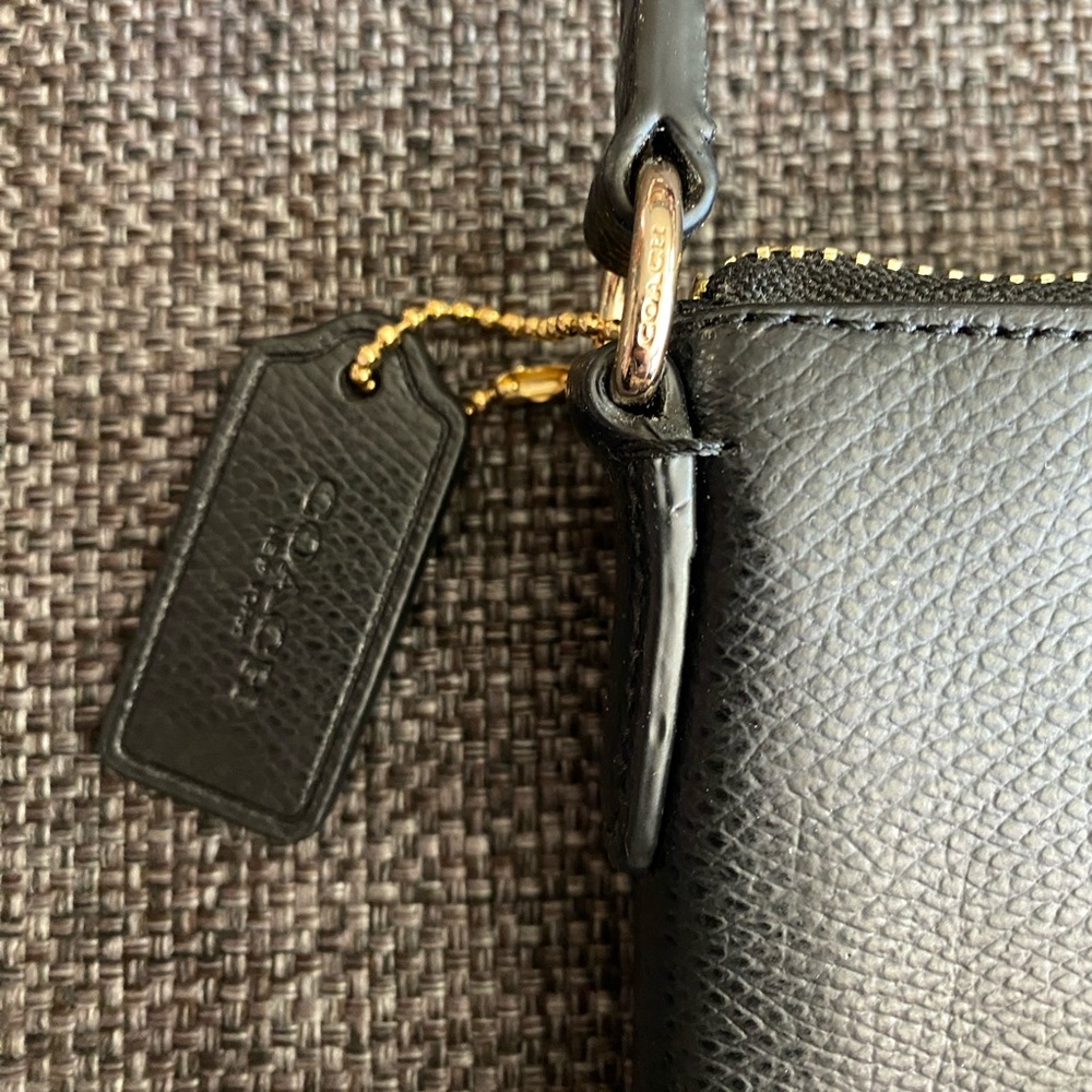 EUC Coach Crossgrain Leather Bag & Pouch F529881 East West Pop Crossbody - Picture 5 of 16